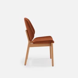 Chaise Mireille Sans Accoudoirs par Zelder en hêtre naturel et tissu coloris terra rosa