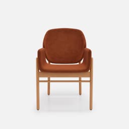 Chaise Accoudoirs Mireille par Zelder en hêtre naturel et tissu coloris terra rosa