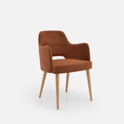 Chaise Accoudoirs Nicole par Zelder en noyer et tissu coloris beige fumé