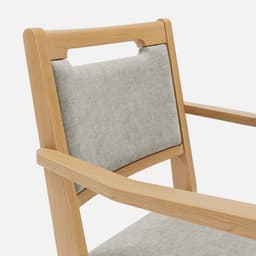 Chaise Accoudoirs Liza par Zelder en hêtre naturel et tissu coloris taupe